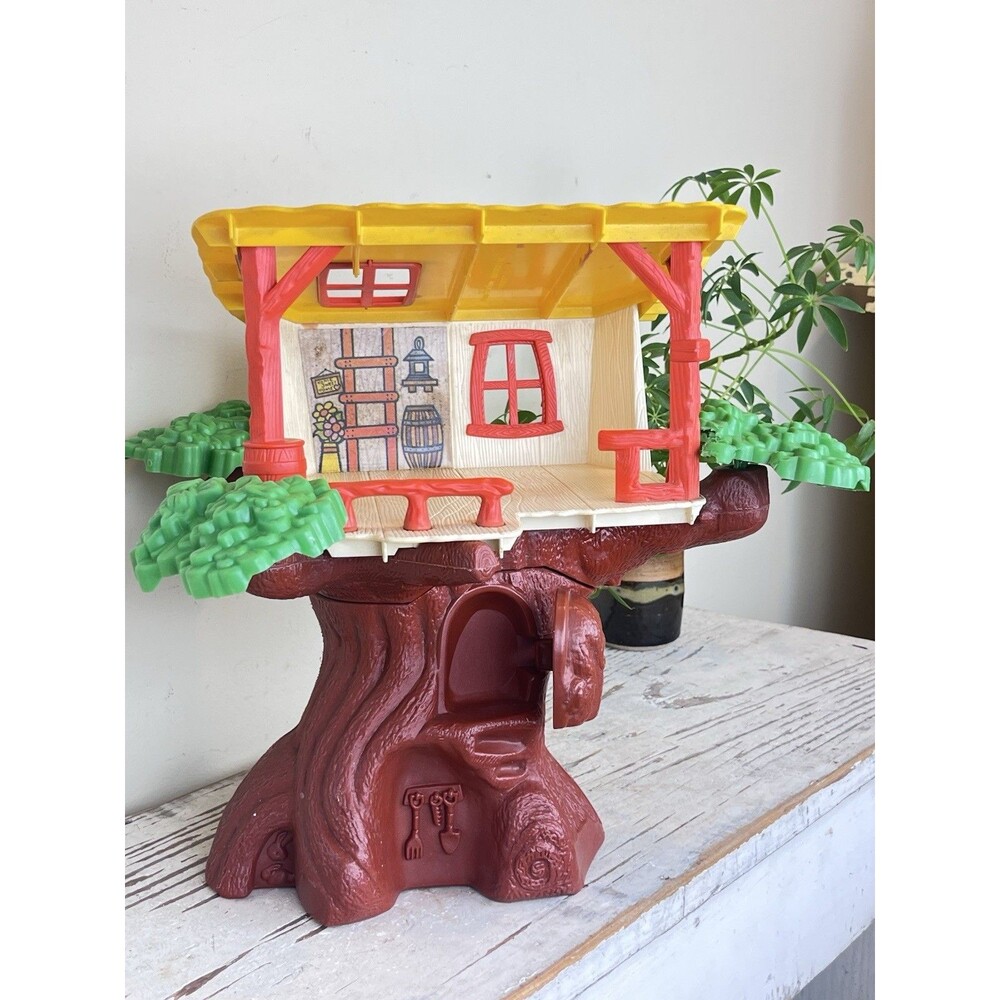 Vintage 1974 Hasbro Toys Weebles Wobble Treehouse / Nostalgic Childhood / Retro